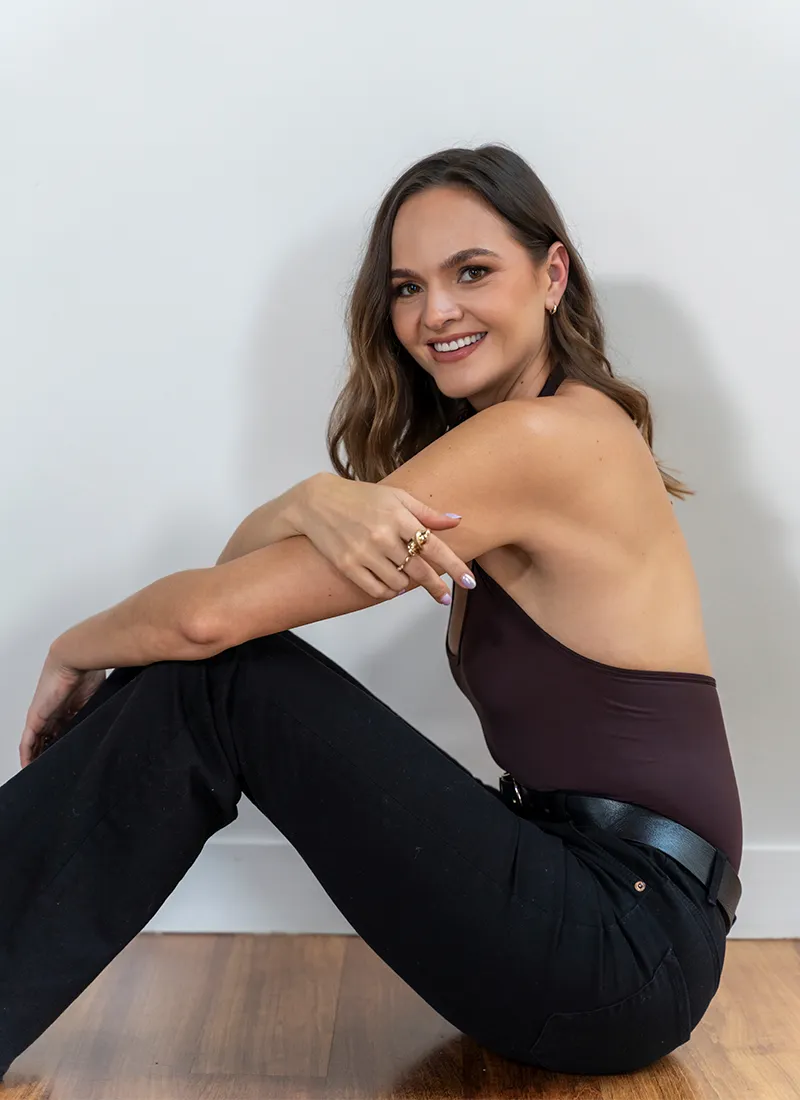 ALONA ABRIL 10 - 1