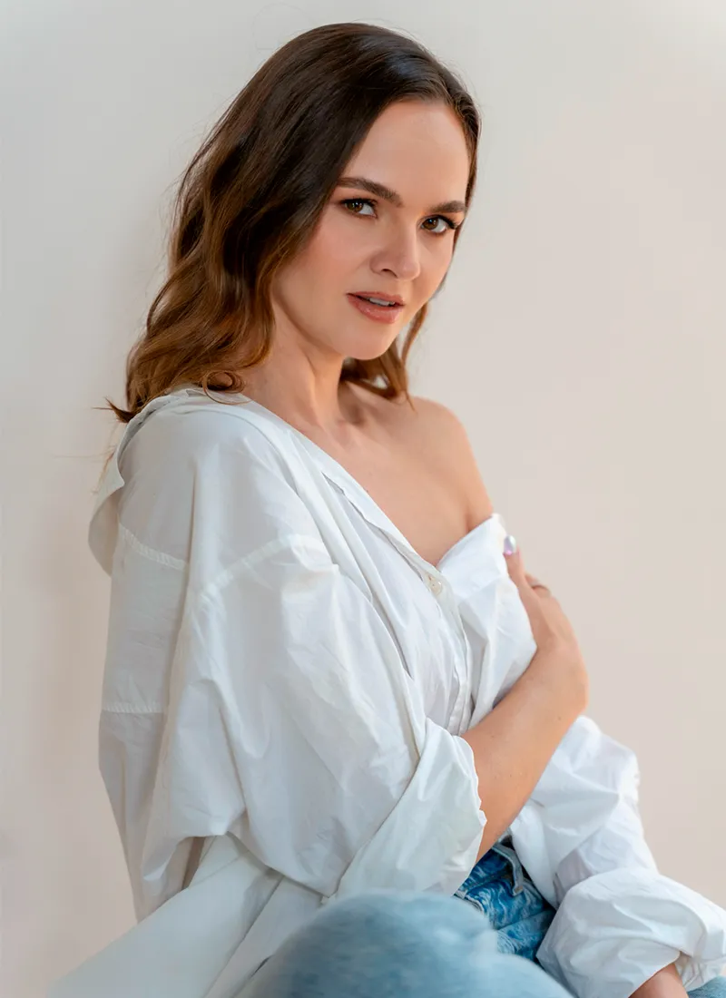 ALONA ABRIL 11